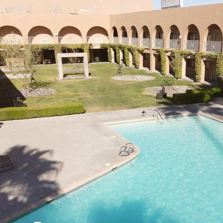 Hotel Santa Fe Camargo Esterno foto