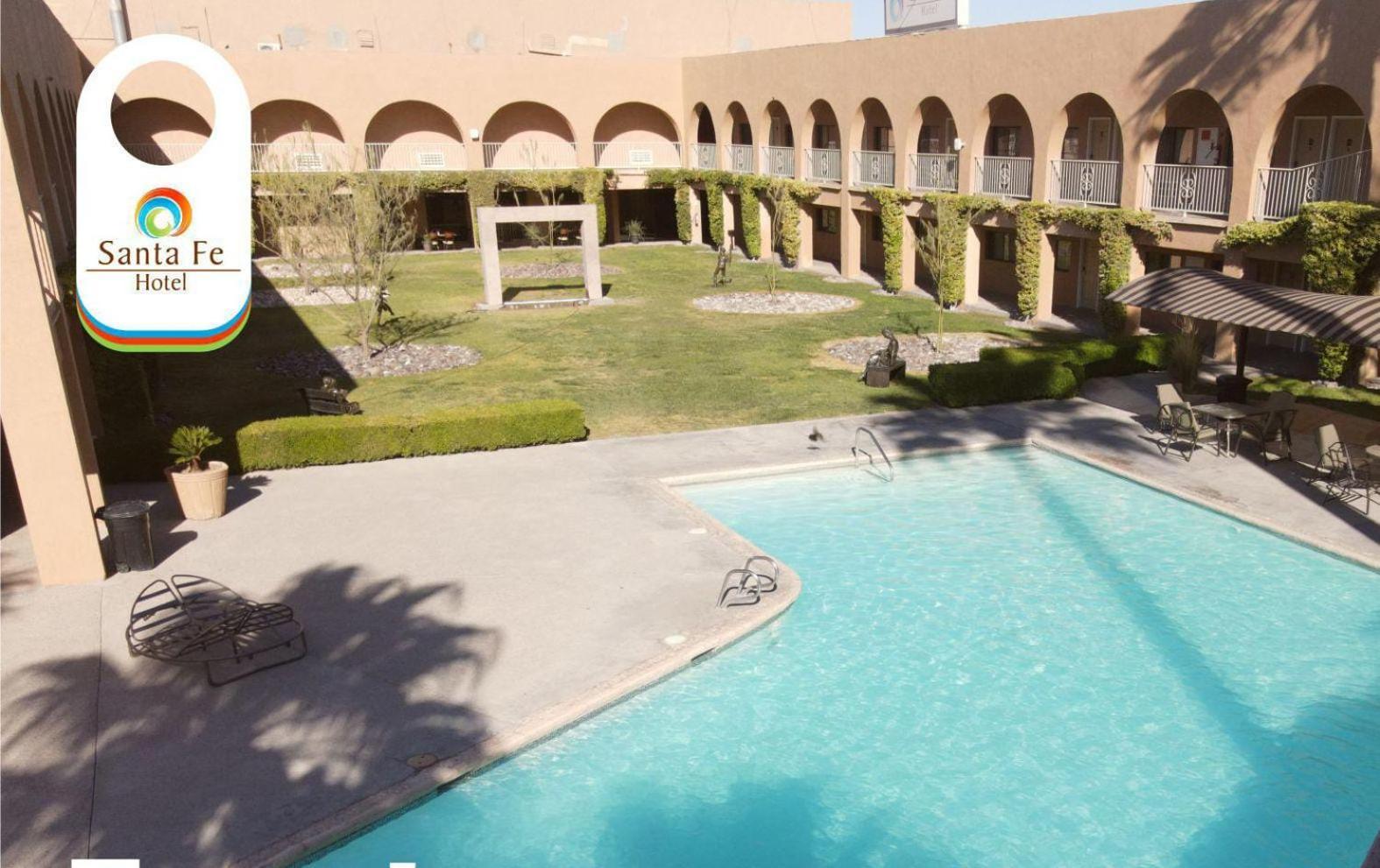 Hotel Santa Fe Camargo Esterno foto